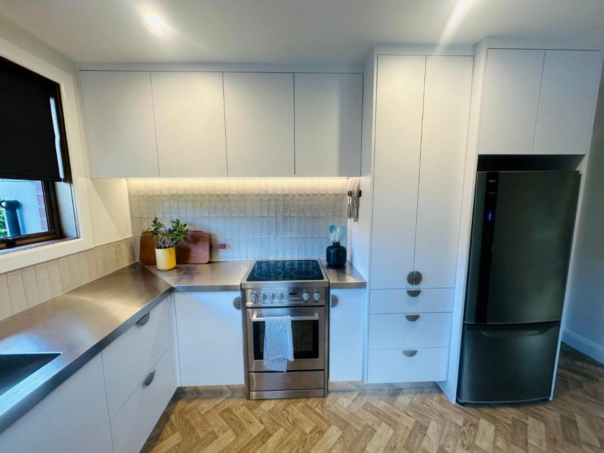 2 Bed Beckenham Beauty - Pet Friendly Villa Christchurch Kültér fotó